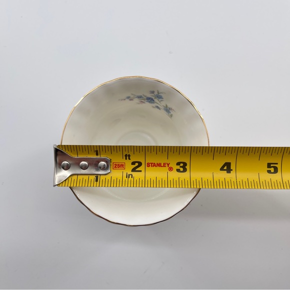 Royal Albert Vintage Bone China - Picture 7 of 8